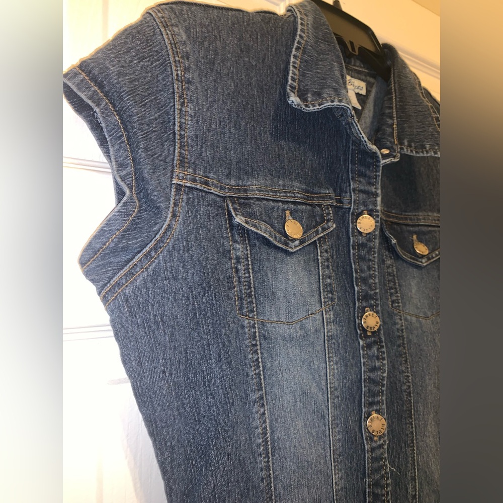 Denim Button-Down Dress - Picture 2 of 7